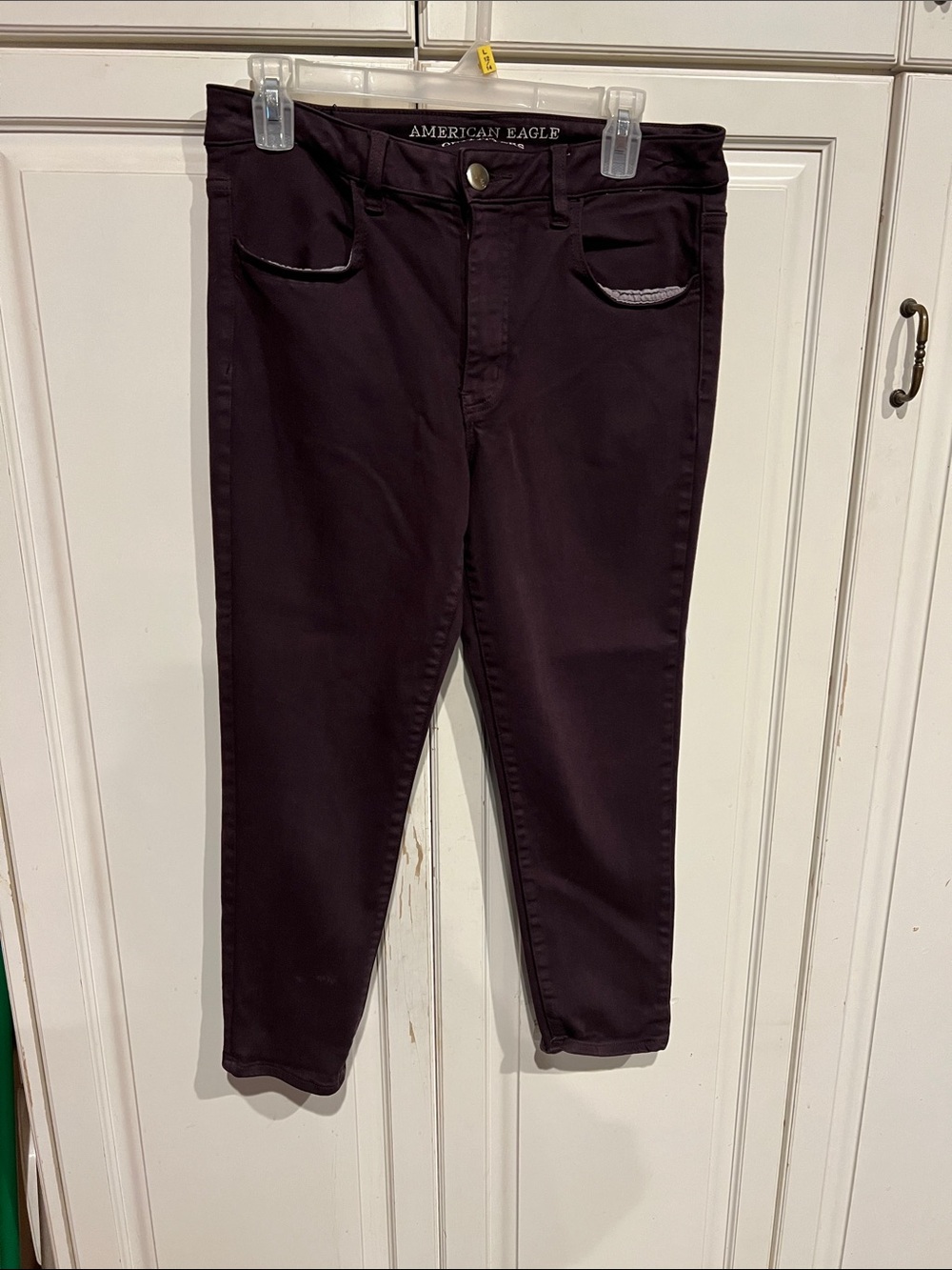American Eagle Outfitters Woman’s Plum Slim Cropped Jeans